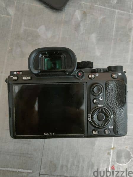 sony a7riii body 48 megapixels with grip 6