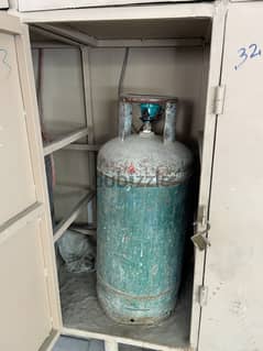 Faisal gas cylinder