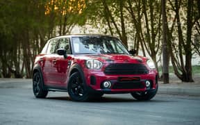 MINI Cooper 2022 Country Man Red and Black 0