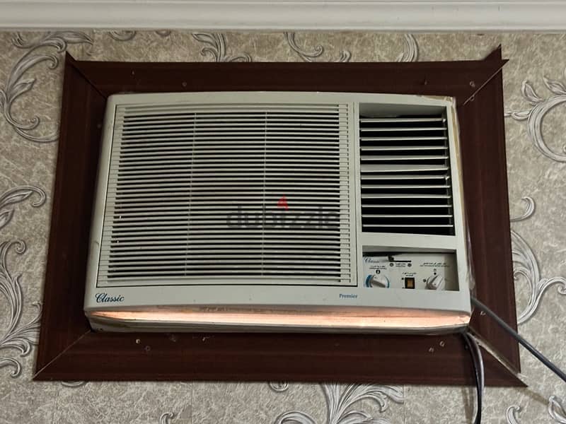 45 BD each window AC 2 Ton for urgent Sale 1