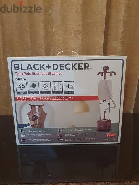 Black+Decker Twin Pole Garment Steamer 1