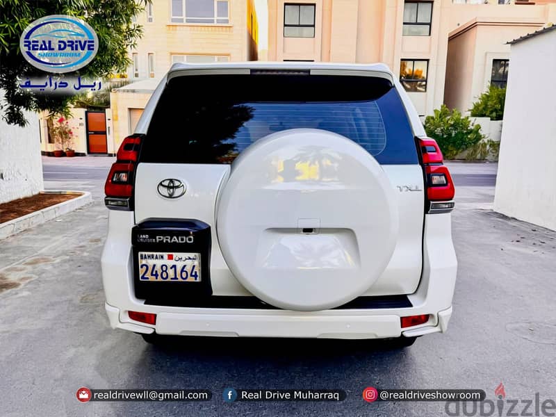 TOYOTA P Year-2019 -2.7 L - 4WD  V4  Colour-white 75000km 3