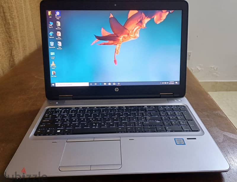 Hello i want to sale hp laptop core i5 6th generation ram 8gb hard dic 3