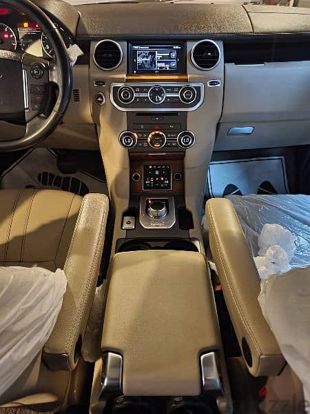 Land Rover LR4 2016 2