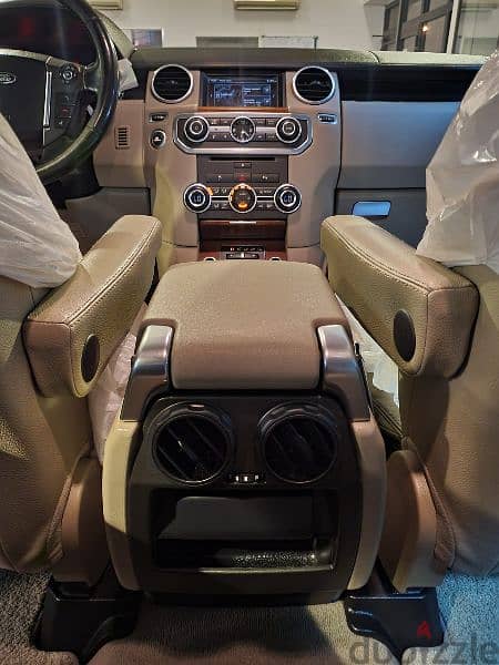 Land Rover LR4 2016 5