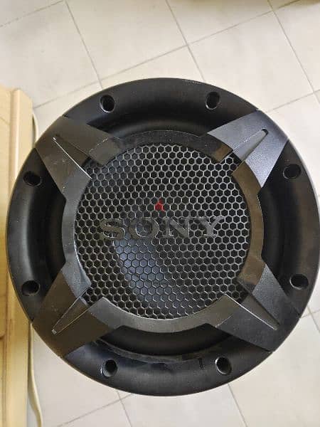 sony xplod subwoofer and amplifier 2