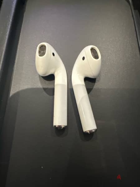 AirPods 2 very good condition 1