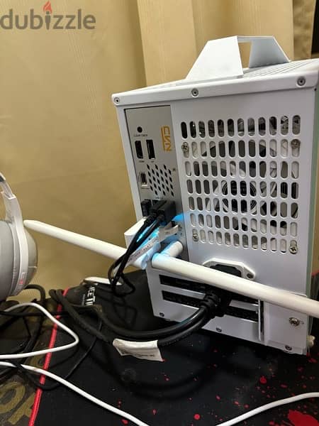 Mini Gaming Desktop PC 320 bd negotiable 4