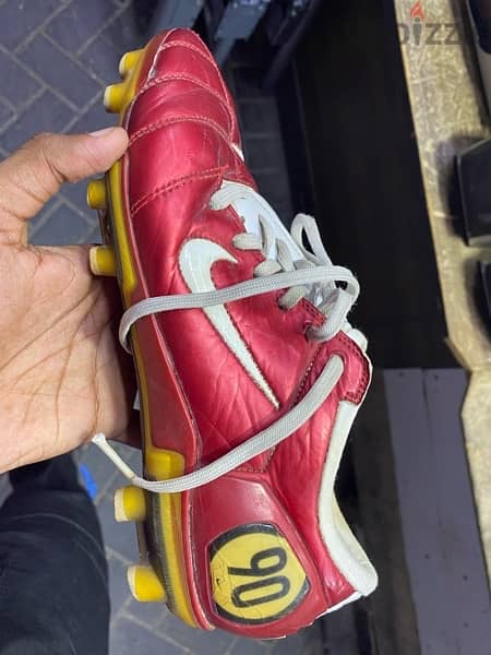 Vintage Nike Total 90 Airzoom Football boots 1