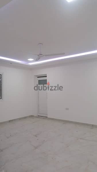 included flat 4 rent near jwad station شقة شامل قرب محطة جواد 34609900 4