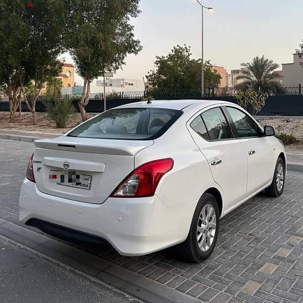 Nissan Sunny 2022 3