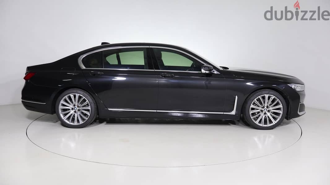 BMW 7-Series 2022 5