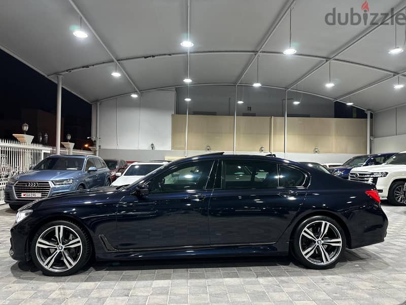 BMW 7-Series 2016 11