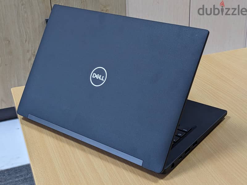 DELL Core i7 8th Generation Laptop 16GB RAM DDR4 + 256GB SSD 13.3" HD 5