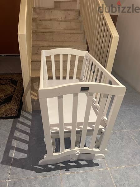 Giggles Baby Crib 5