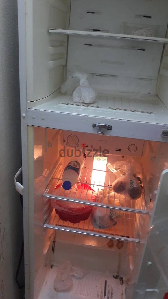 Good condition refrigerator 1