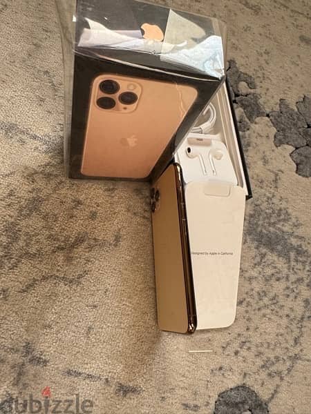 iPhone 11 Pro 512GB Gold 1