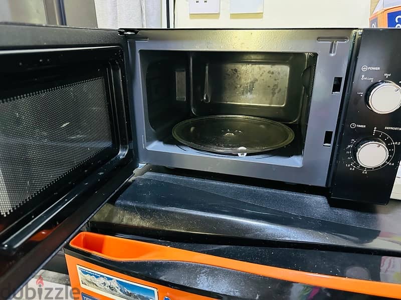 black + decker microwave 1