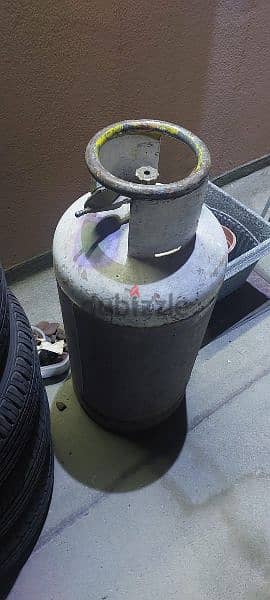 gas cylinder 1