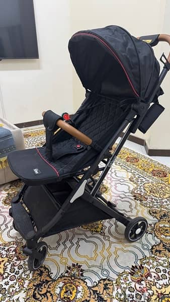 Stroller in Excellent  condition 6