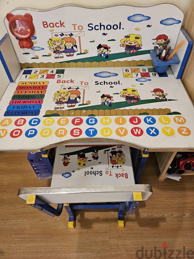 Kids stude table and chair for sell 0