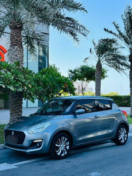 Suzuki Swift 2018 Hatchback. Zero Accident car. full cover insurance 4