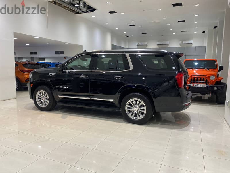 GMC Yukon 2024 black 6