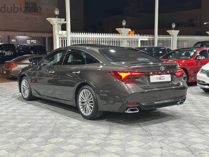 Toyota Avalon 2019 8