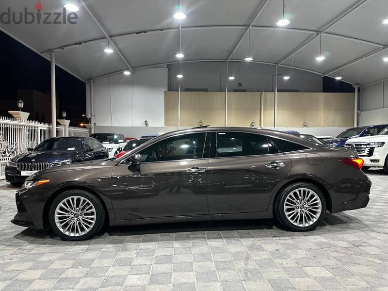 Toyota Avalon 2019 11