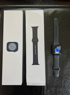 Apple watch series 8 44m Cellular 0