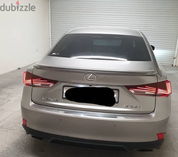 Lexus IS 350 2017 1