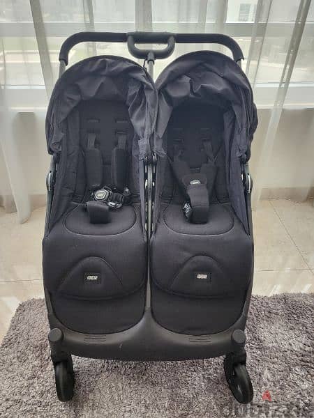 Twins stroller from mamas and papas 4