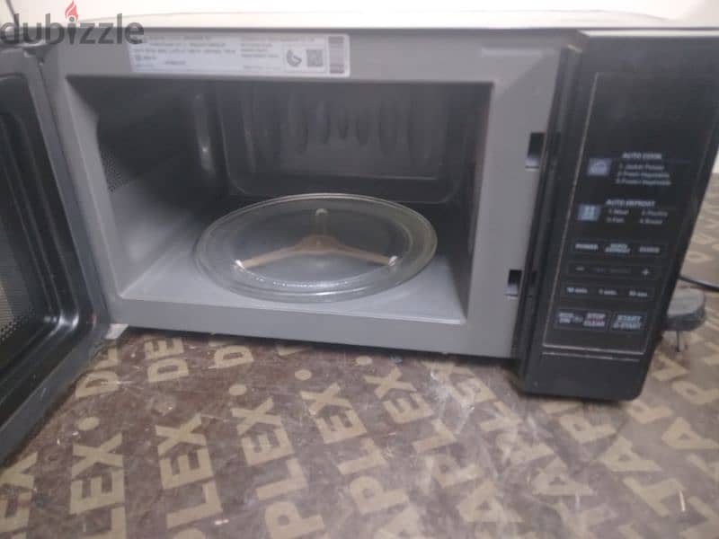 LG DIGITAL MICROWAVE 20LITRE 2