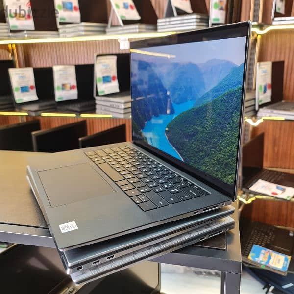 Dell Precision 5550
Core i7-10th Gen 4