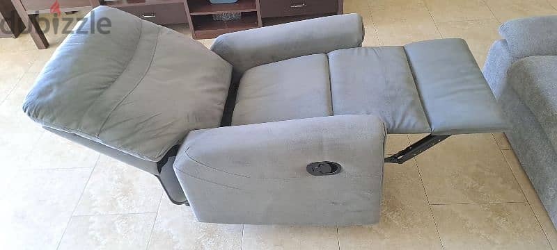 home box recliner 1