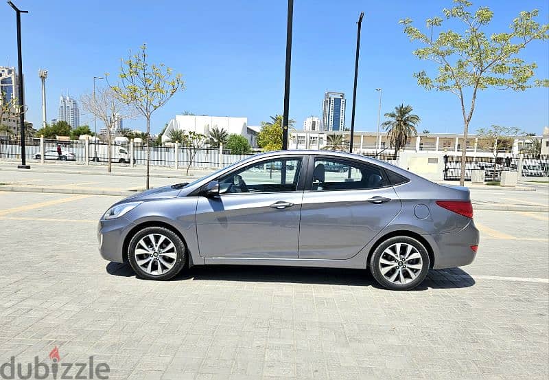 HHYUNDAI AACCENT 2017 FULL OPTION EXCELLENT CONDATION 6