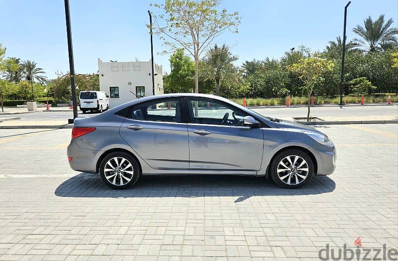 HHYUNDAI AACCENT 2017 FULL OPTION EXCELLENT CONDATION 7