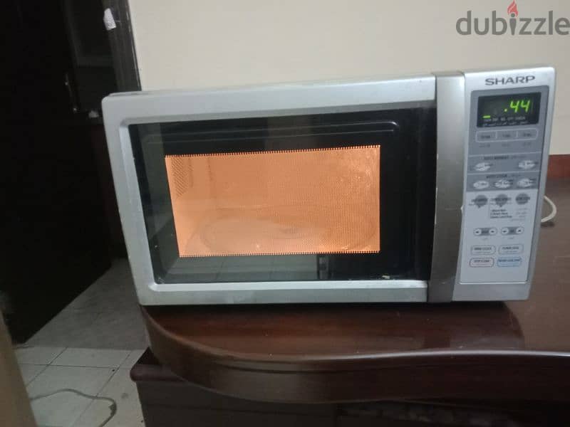 SHARP  22 LTR MICROWAVE OVEN 0