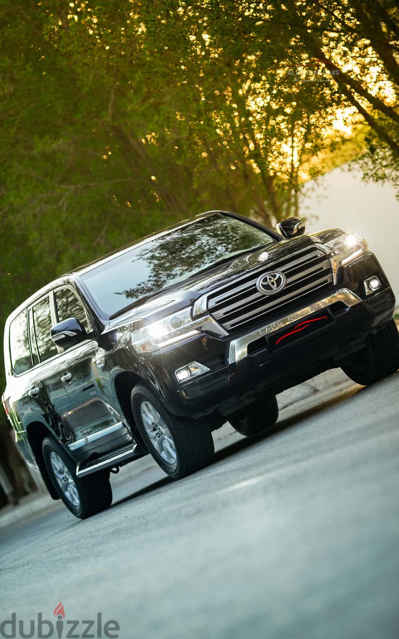 Toyota Land Cruiser 2021 1