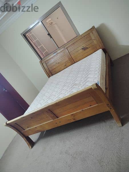 pure wooden bed for sale size 180x200 cm 0