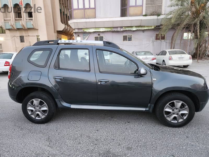 RENAULT DUSTER 2017 FOR SALE - BHD 1500/- 5