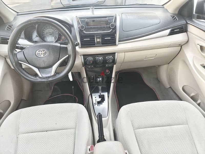 Toyota Yaris 2017 6