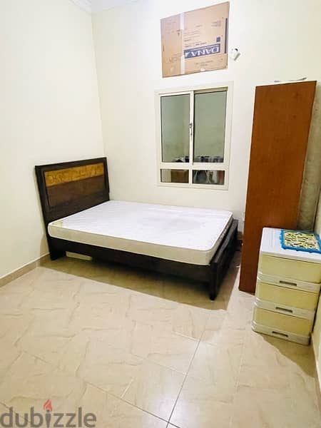 ROOM FOR RENT IN RIFFA  bh : 39032783 3