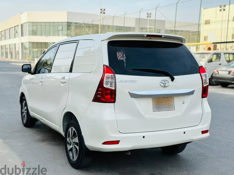 TOYOTA AVANZA MINI CARGO VAN 2016 MODEL CALL OR WHATSAPP ON 33239169 6