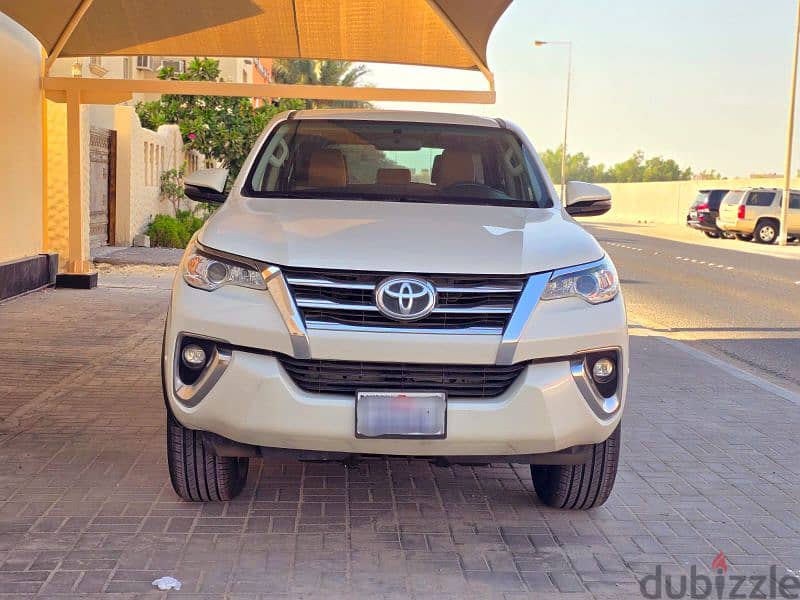 Toyota Fortuner 2019 2.7L Non Accident Excellent condition SUV 3