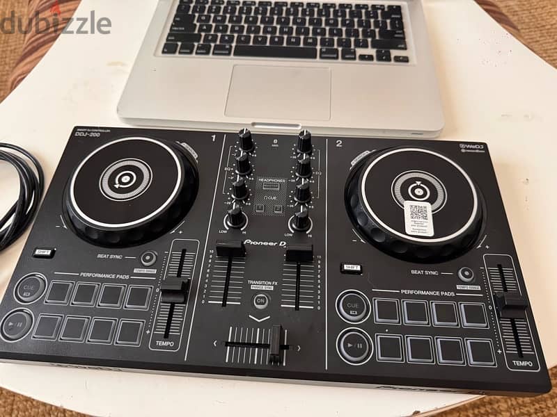 Macbook Pro + Pioneer DDJ200 2