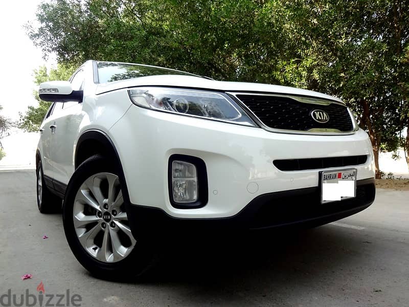 Kia Sorento 3.5 L 2014 V6 7 Seat Well Maintained Urgent Sale 7