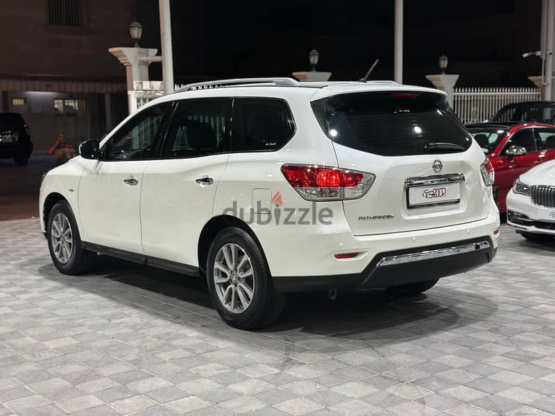 Nissan Pathfinder 2015 7