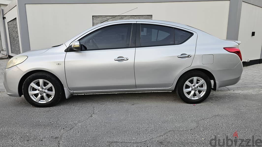 Nissan Sunny, Excellent Condition, Silver Color 5