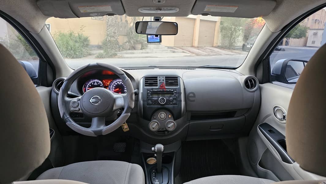 Nissan Sunny, Excellent Condition, Silver Color 6